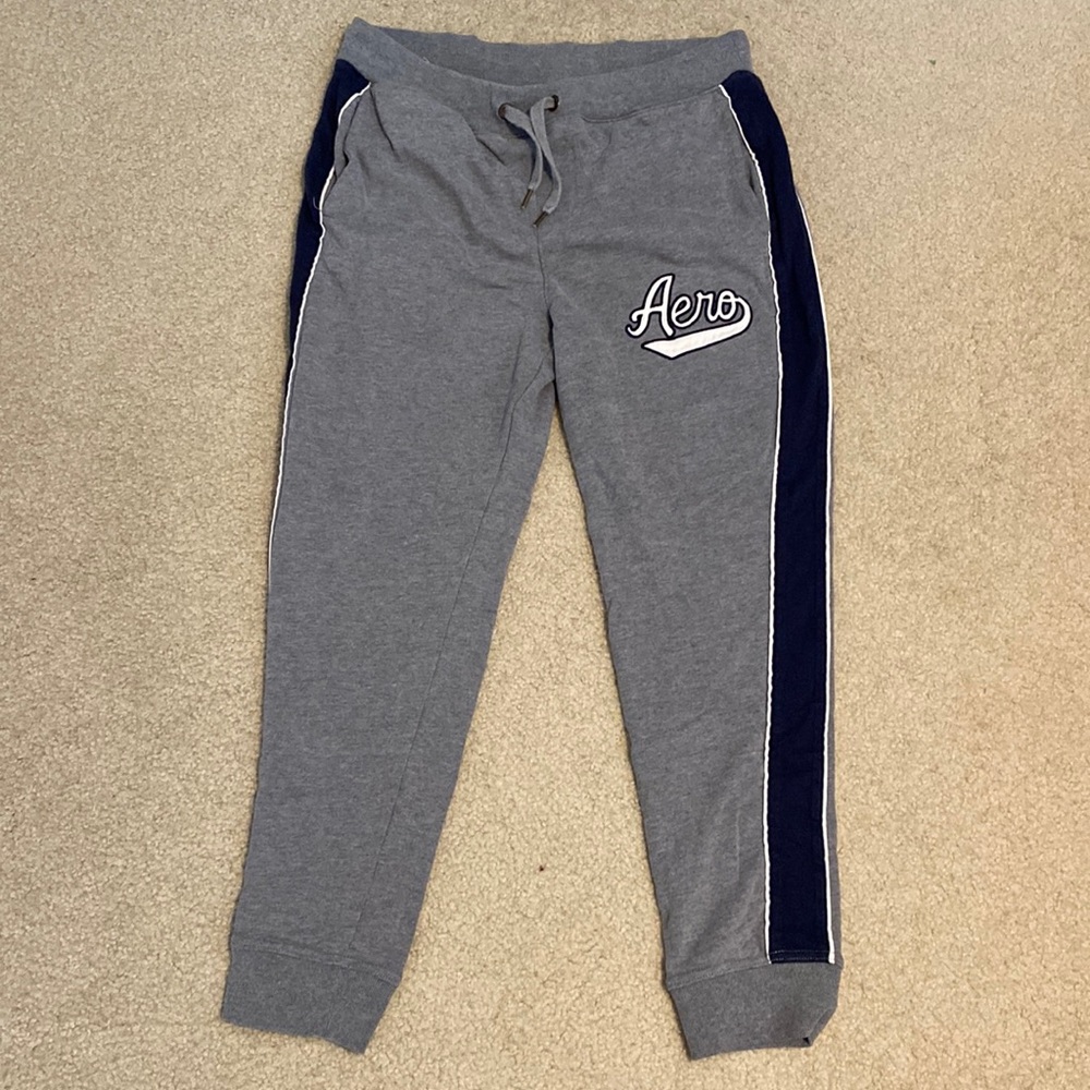 Aeropostale, Men Medium Gray jogger sweatpants